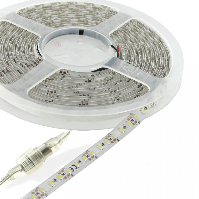 Fotografie WHITENERGY LED pásek voděodolná 5m studená bílá 120ks/m 8W/m 12V 068882